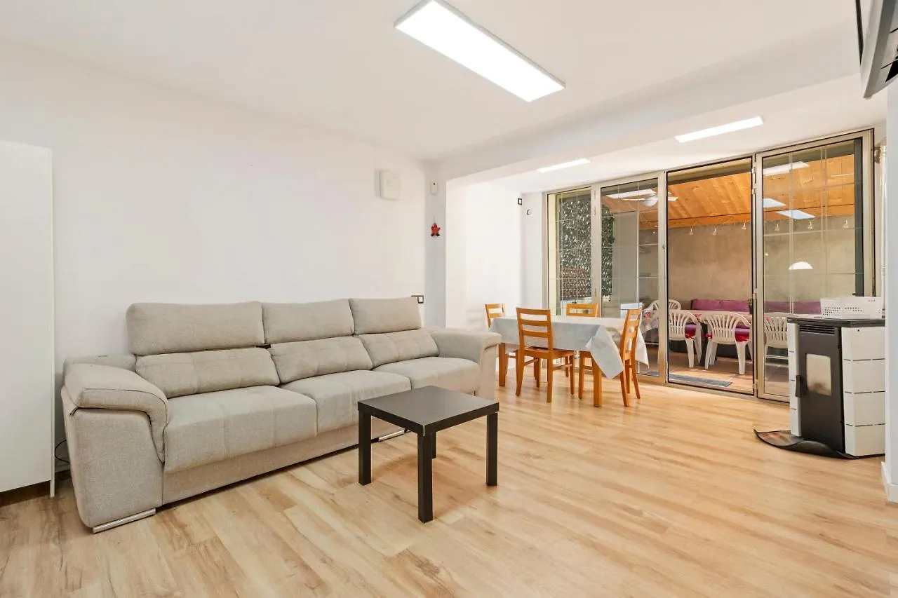 Welcs Casa 050 Emp Con Piscina Y Vistas Al Canal إمبوريابرافا بيت للعطل